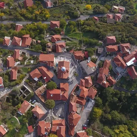 Isaraiko Spiti Agia Theodora Hotel Isaris