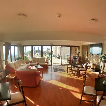 Hotel Isaraiko Spiti Agia Theodora Isaris