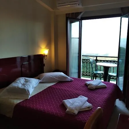 Isaraiko Spiti Agia Theodora