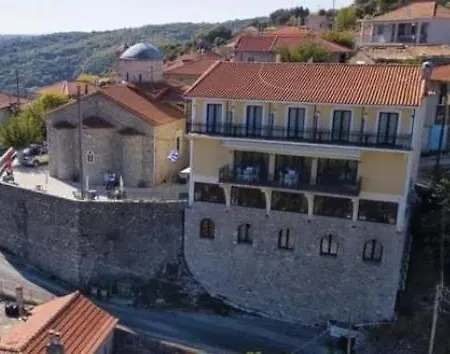 Isaraiko Spiti Agia Theodora Isaris