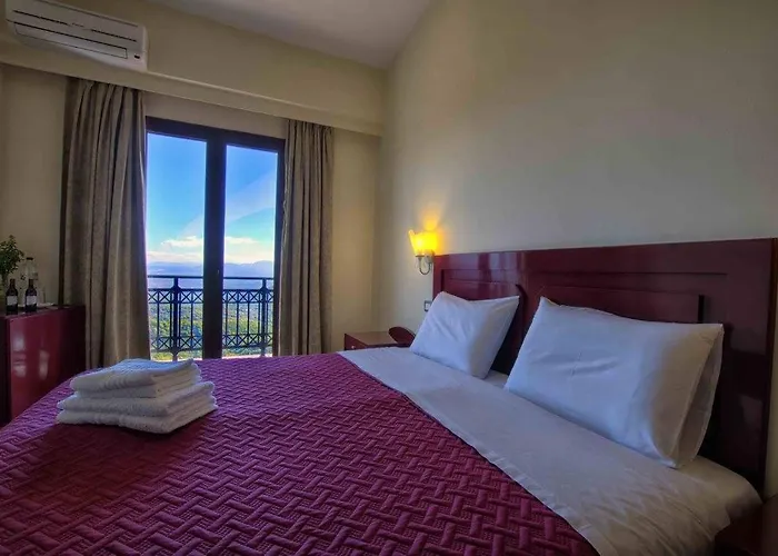 Isaraiko Spiti Agia Theodora