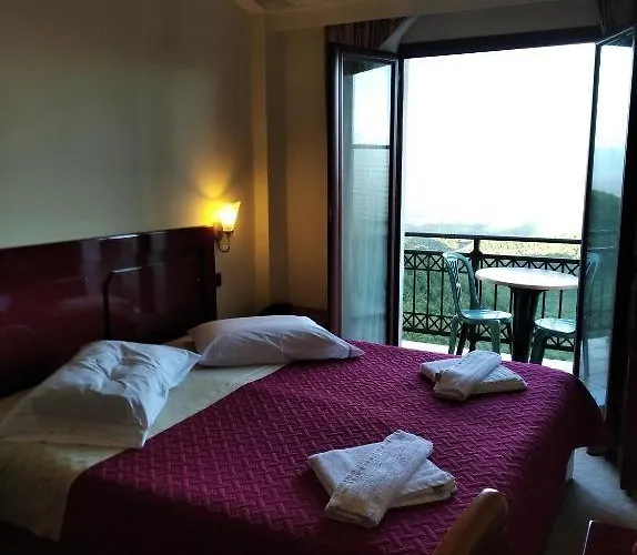 Isaraiko Spiti Agia Theodora